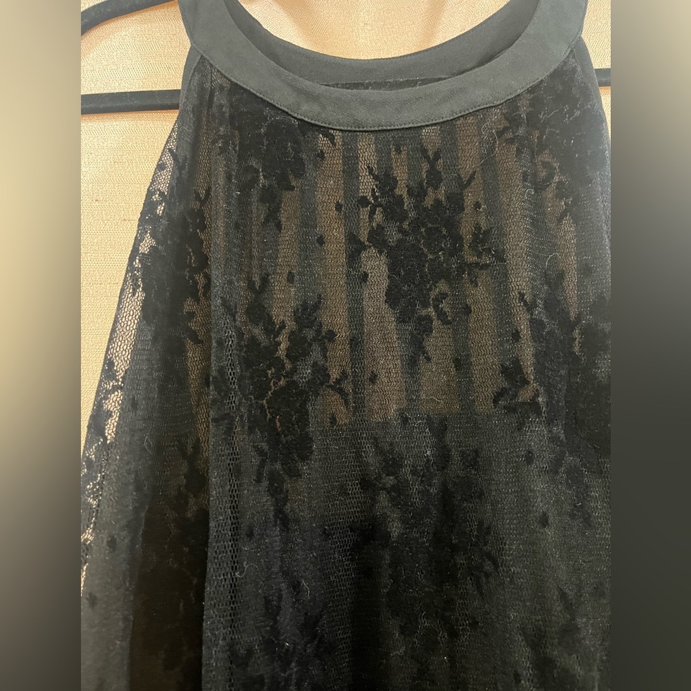 Worthington women plus size sleeveless top - Picture 2 of 7